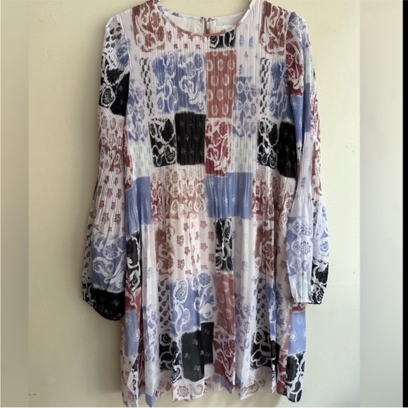 ARITZIA PATTERNED DAYDREAMER DRESS - Picture 2 of 3